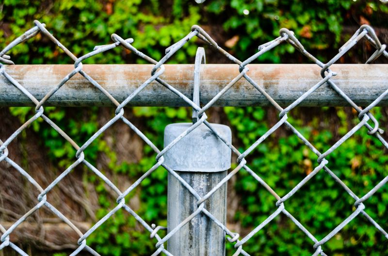 Metal Fence Repair